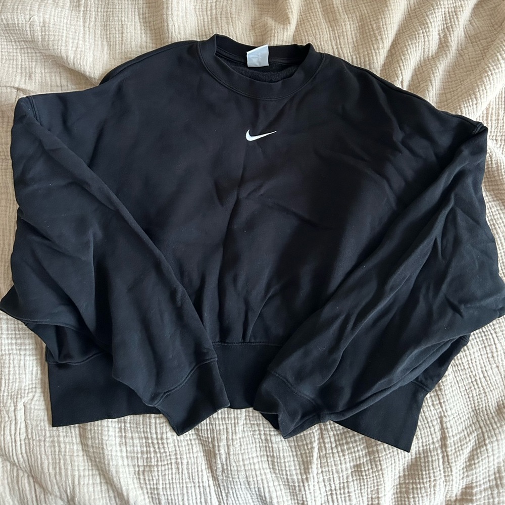 Nike women’s crew